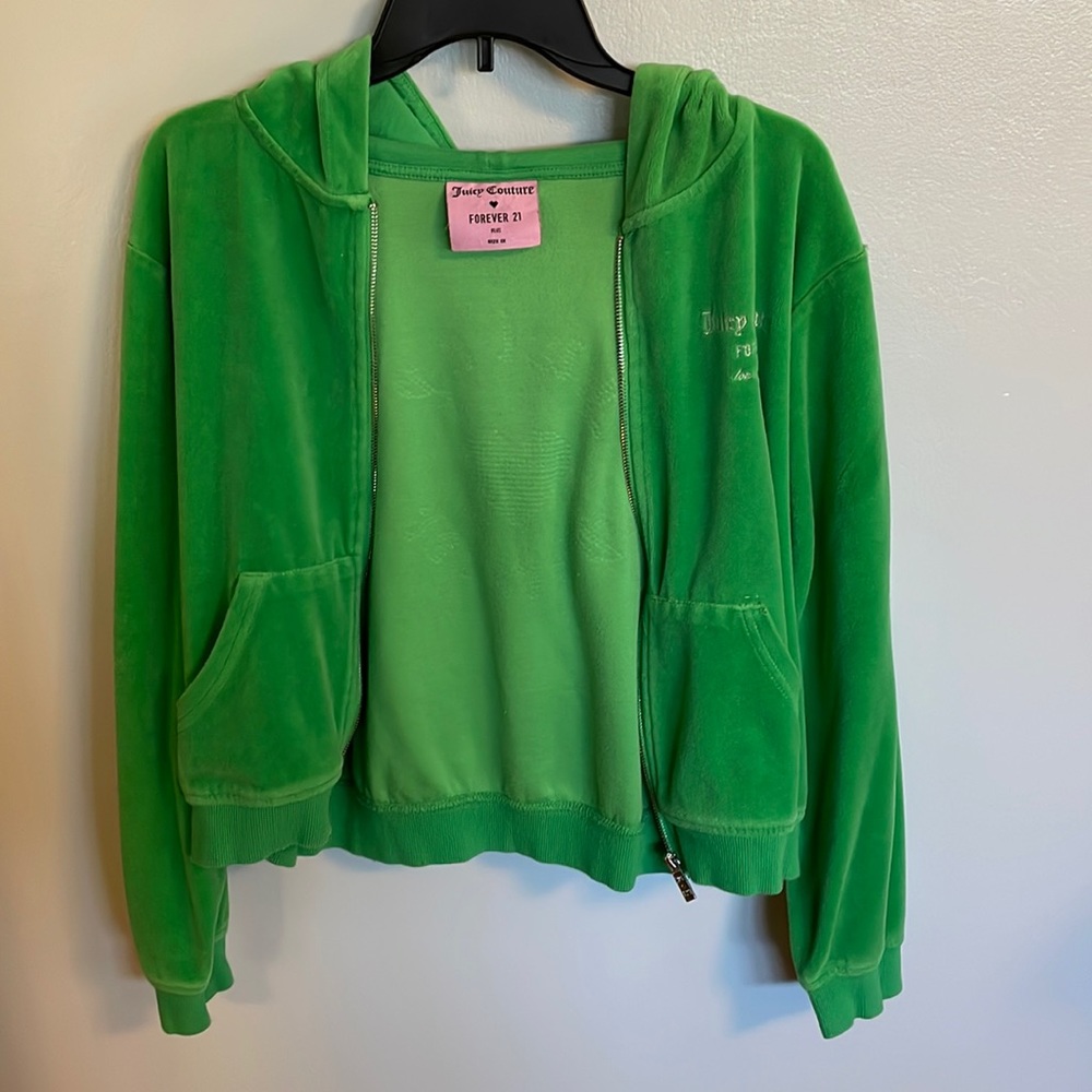 Hooded sweatshirt